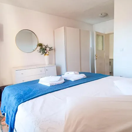 Apartment Apartman Konstanca